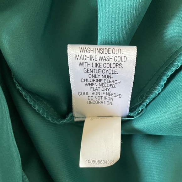 APT. 9 Women's Teal Lucky Shot Embellished V-Neck Satin Blouse Top Size Medium - Picture 10 of 15